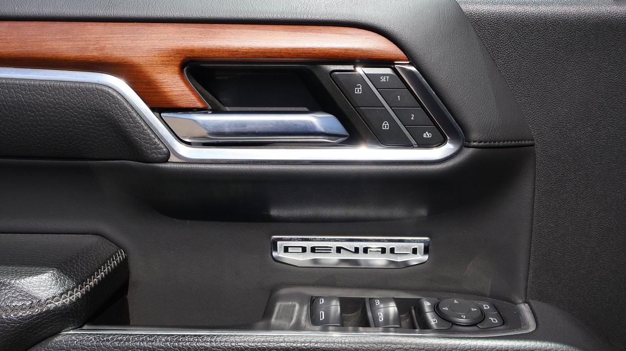 2023 GMC Sierra 1500 Denali | | Heated & Cooled Seats | Photo
