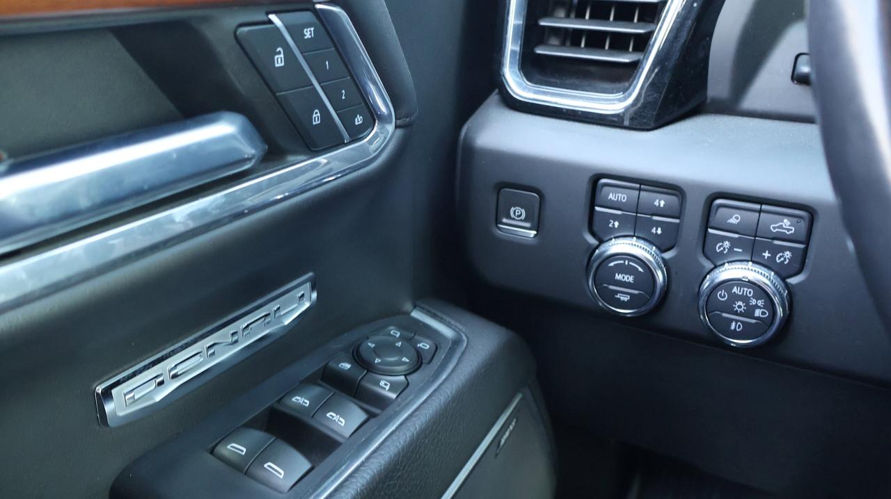 2023 GMC Sierra 1500 Denali | | Heated & Cooled Seats | Photo