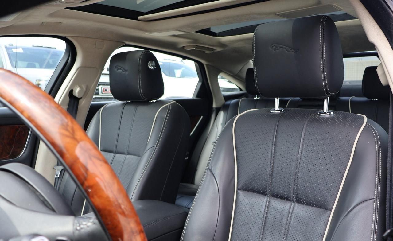 2011 Jaguar XJ XJL | | Moonroof | Photo