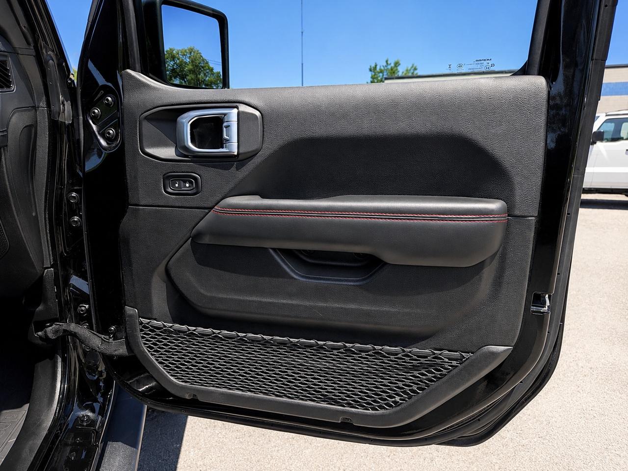 2024 Jeep Wrangler Rubicon X | SkyTop | 4.88 Axle | Warn Winch | 4X4 Photo