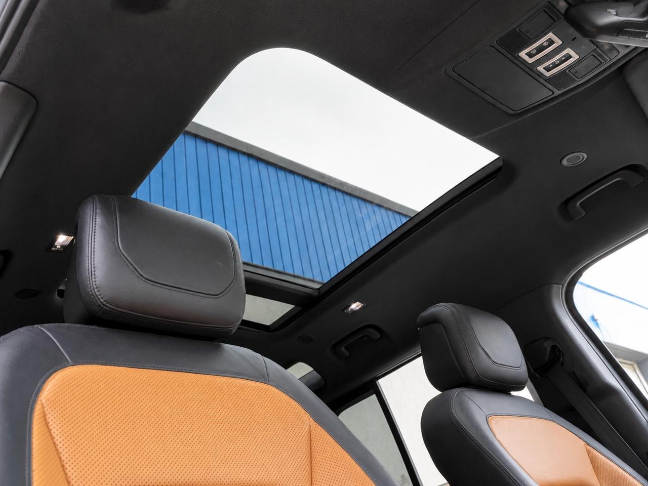 2022 Land Rover Defender 110 X |Vented Suede |Meridian Sound |Panoroof |AWD Photo