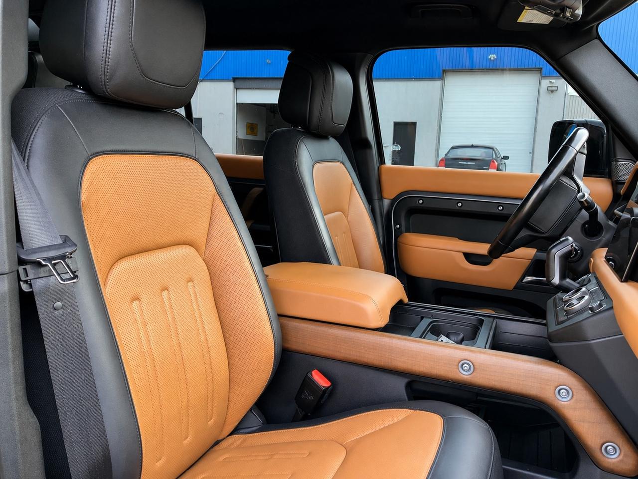 2022 Land Rover Defender 110 X |Vented Suede |Meridian Sound |Panoroof |AWD Photo