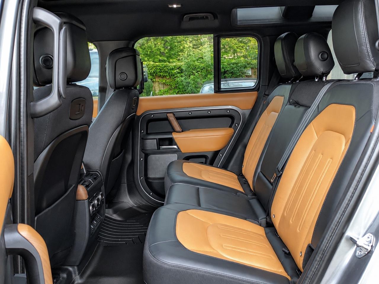 2022 Land Rover Defender 110 X |Vented Suede |Meridian Sound |Panoroof |AWD Photo
