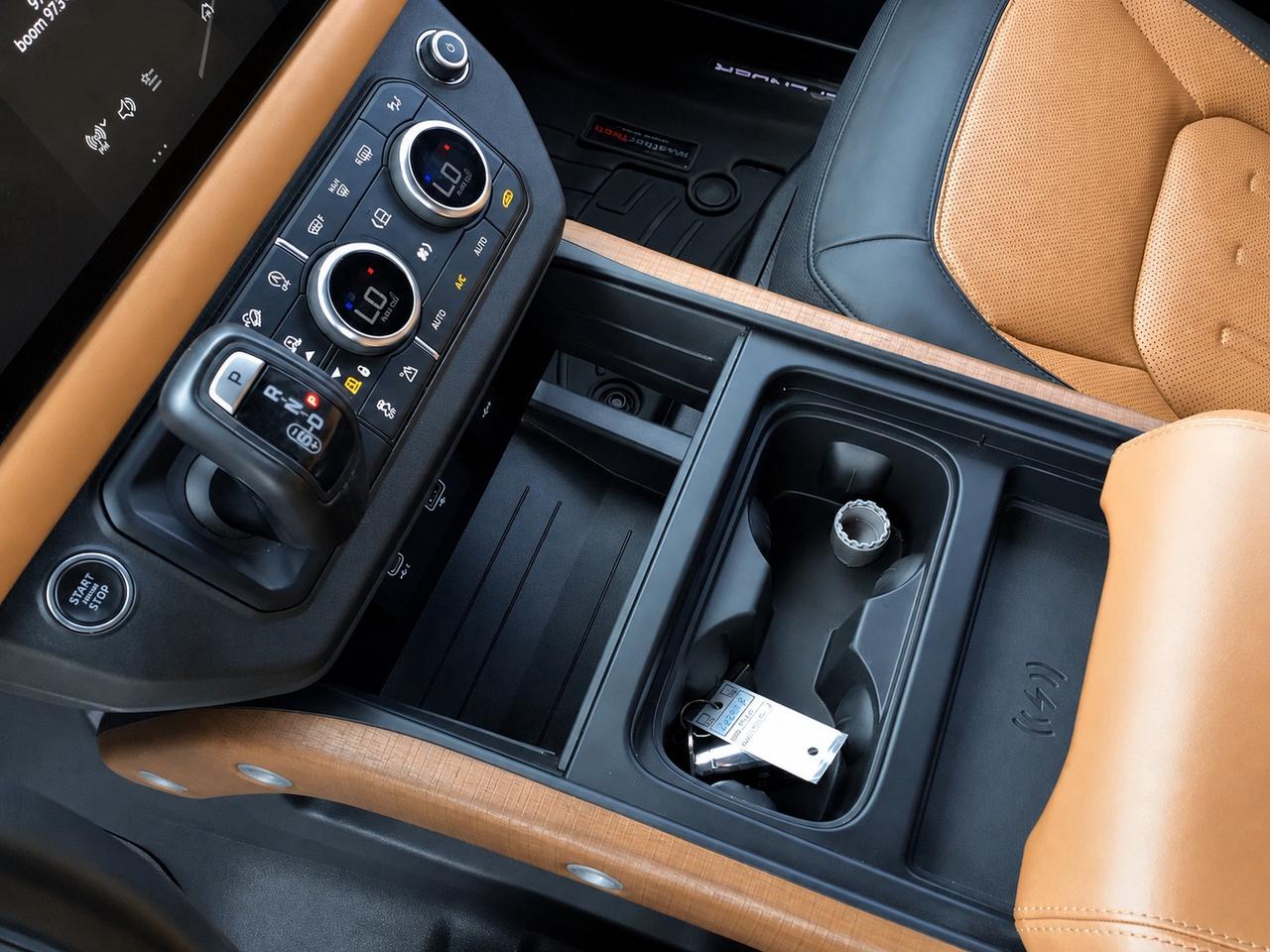 2022 Land Rover Defender 110 X |Vented Suede |Meridian Sound |Panoroof |AWD Photo