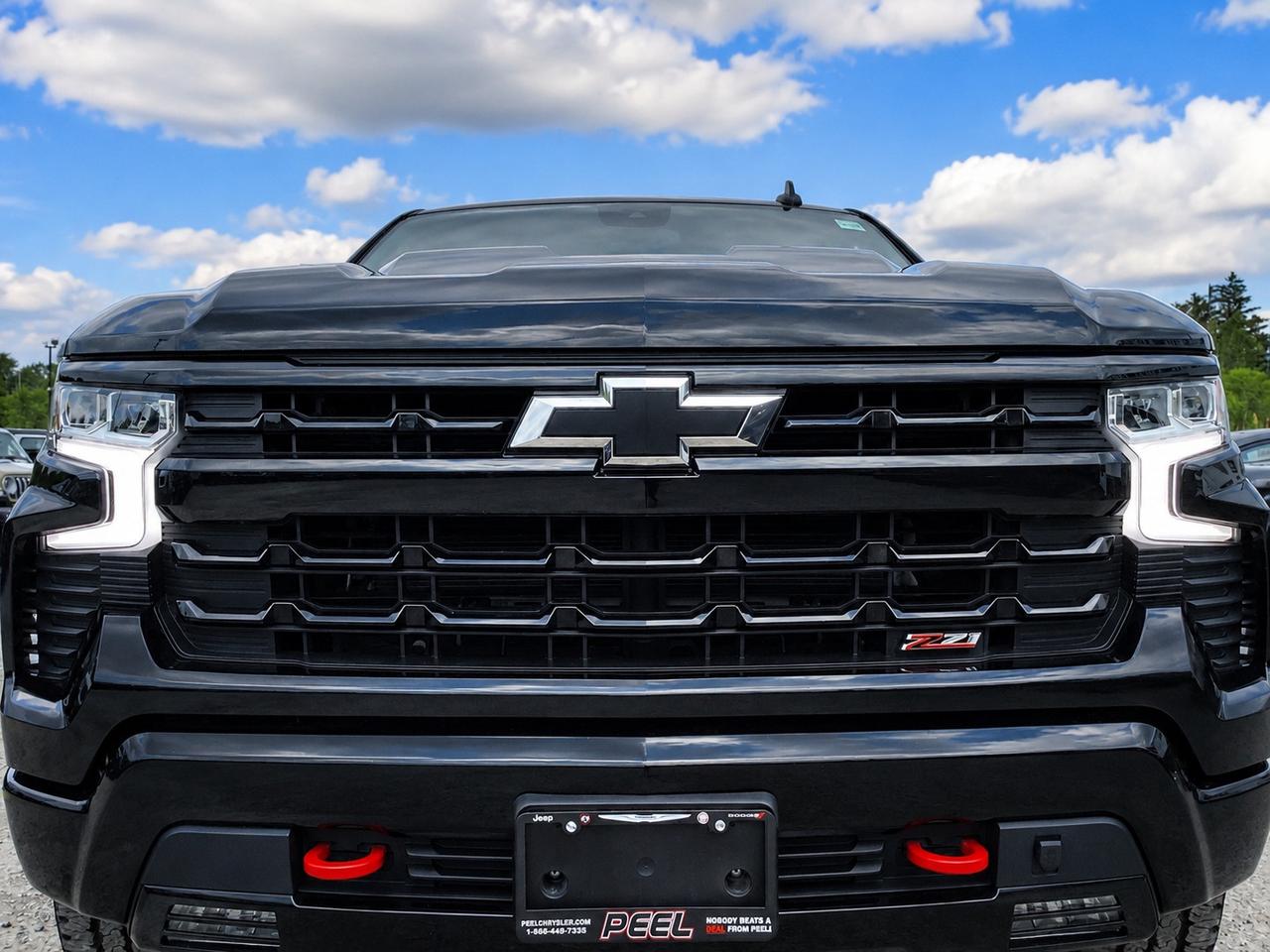 2022 Chevrolet Silverado 1500 Trailboss |Dark Pkg |Leather |Sunroof |Bose |4X4 Photo