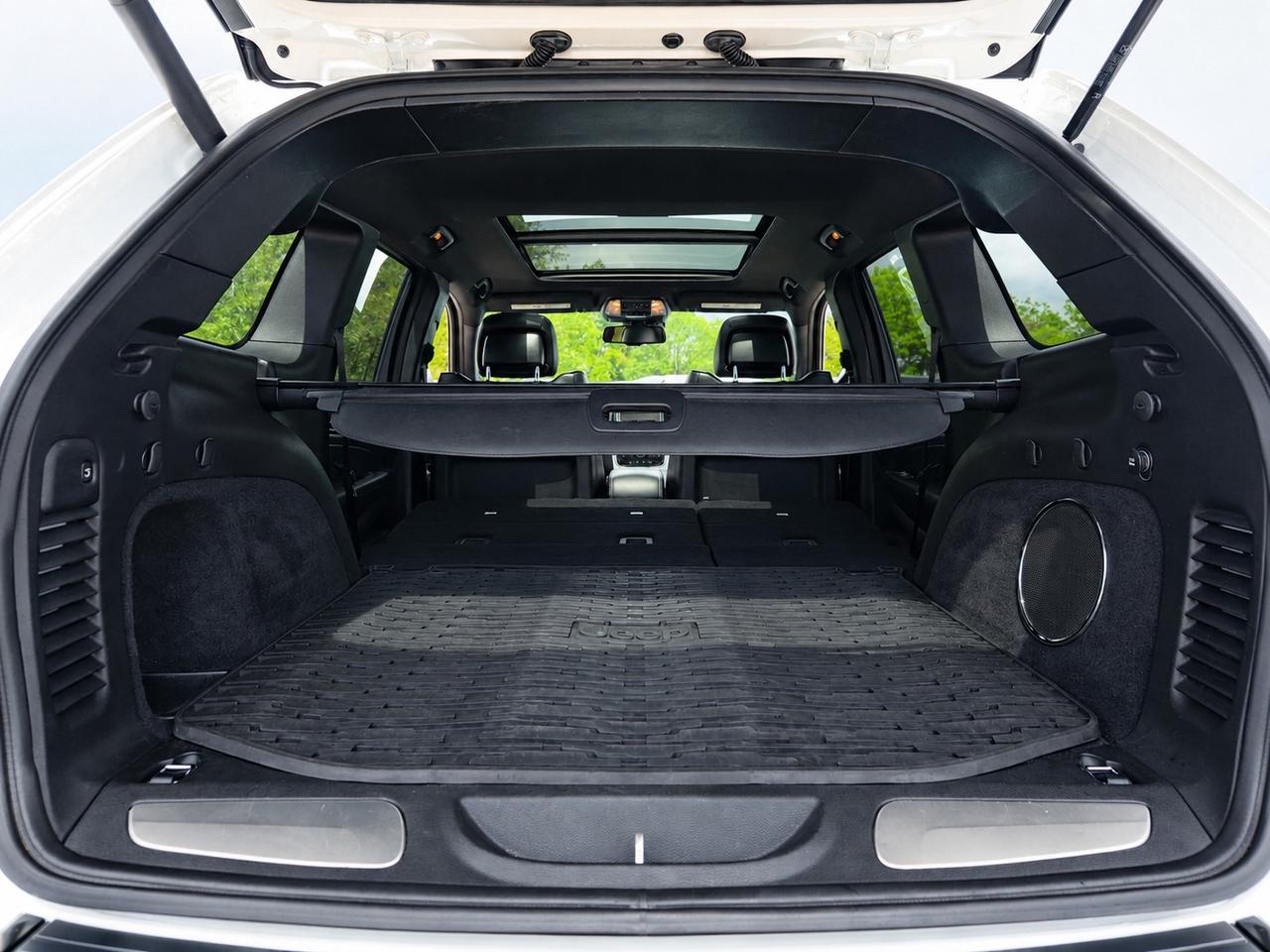 2015 Jeep Grand Cherokee Overland | AS IS | 4X4 Photo