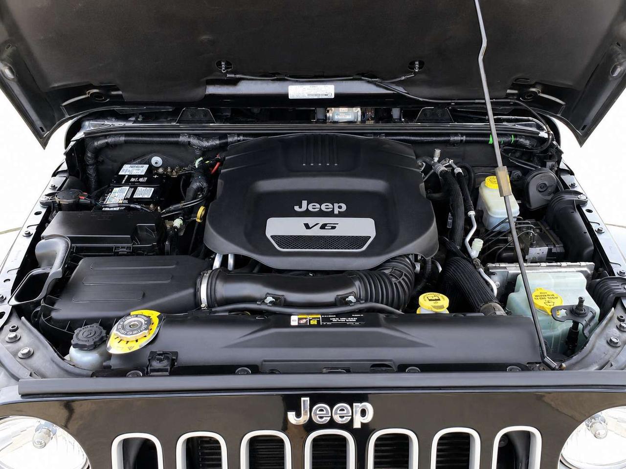 2018 Jeep Wrangler Sahara JK 4 Door V6 | AS IS | 4X4 Photo