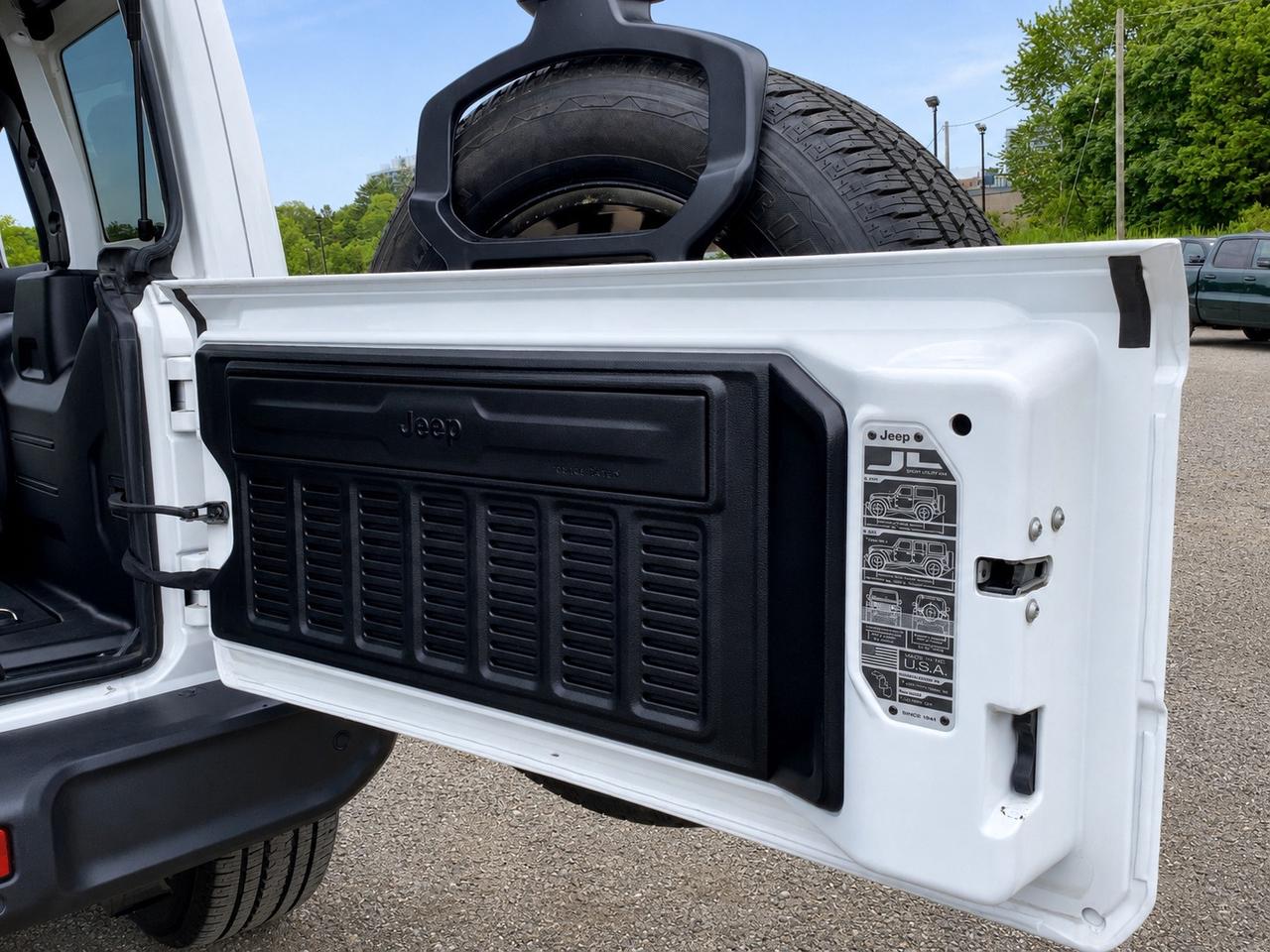 2021 Jeep Wrangler 4xe Sahara PHEV | SkyTop | Adv Safety Group | 4X4 Photo