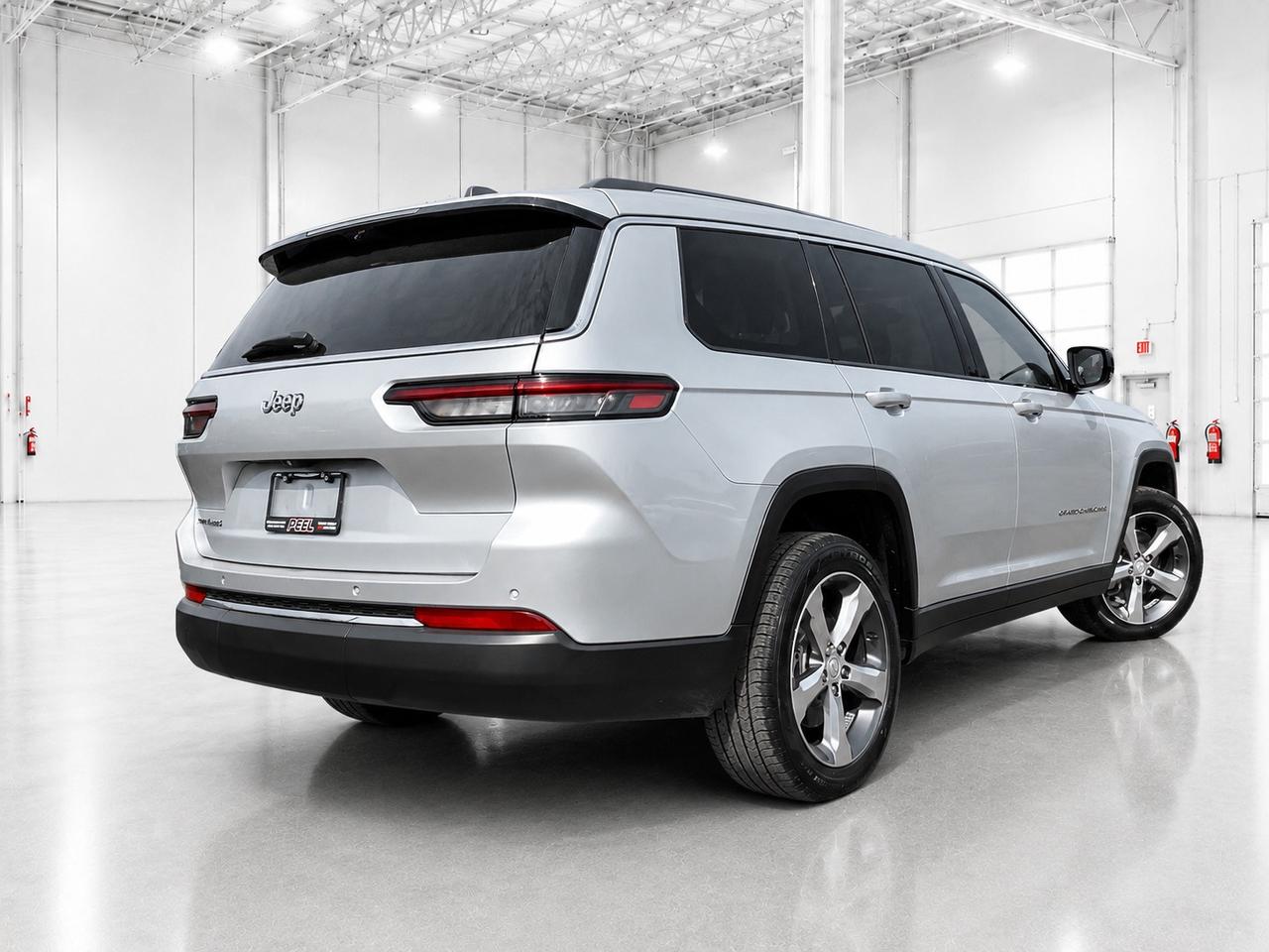 2021 Jeep Grand Cherokee L Limited | Lux Tech II | Panoroof | Tow Pkg | 4X4 Photo