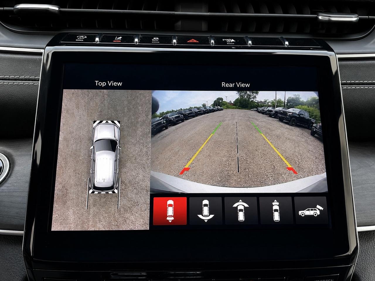 2021 Jeep Grand Cherokee L Limited | Lux Tech II | Panoroof | Tow Pkg | 4X4 Photo