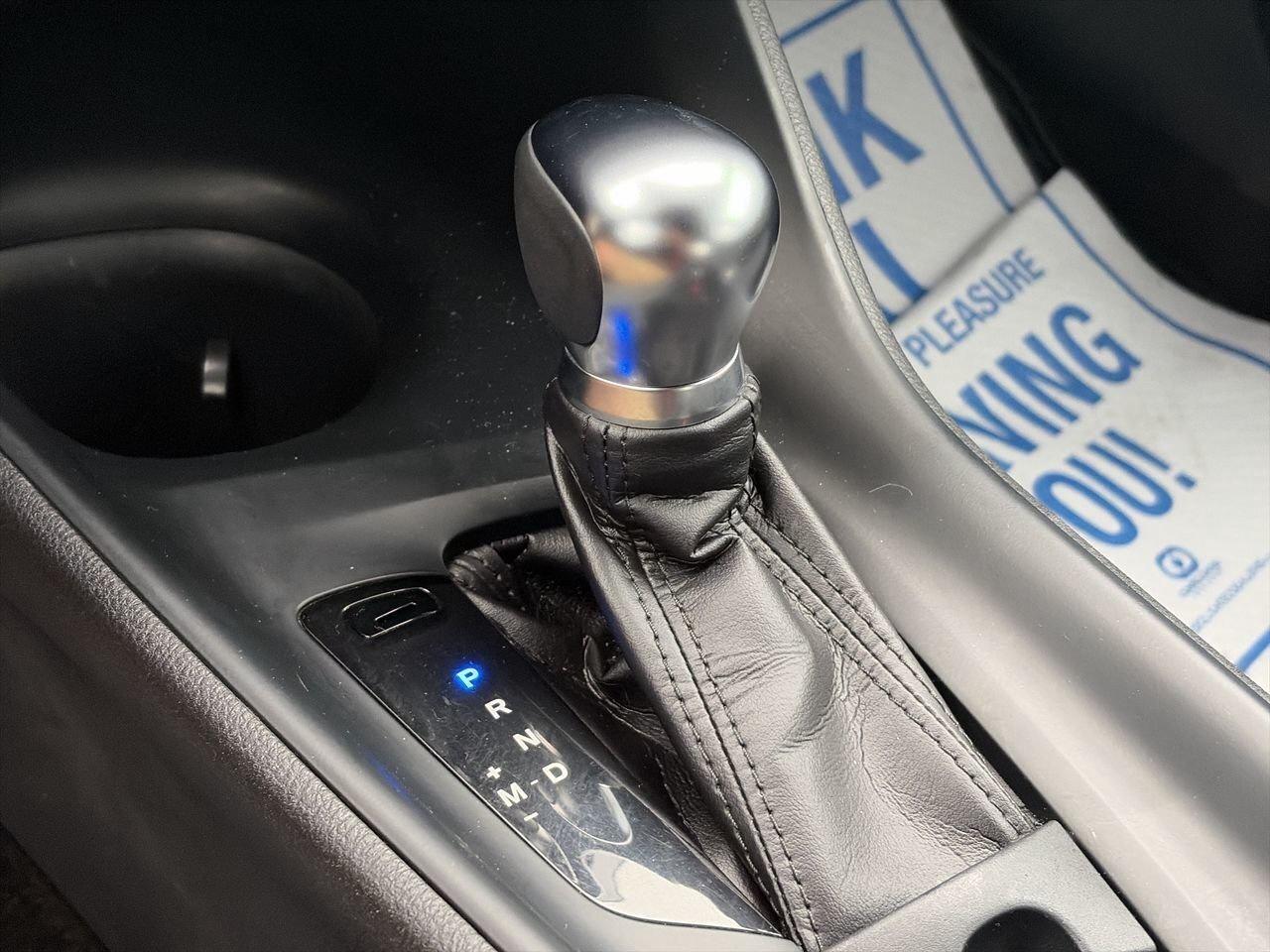 2018 Toyota C-HR XLE CLEAN CARFAX | LANE KEEPING ASSIST Photo
