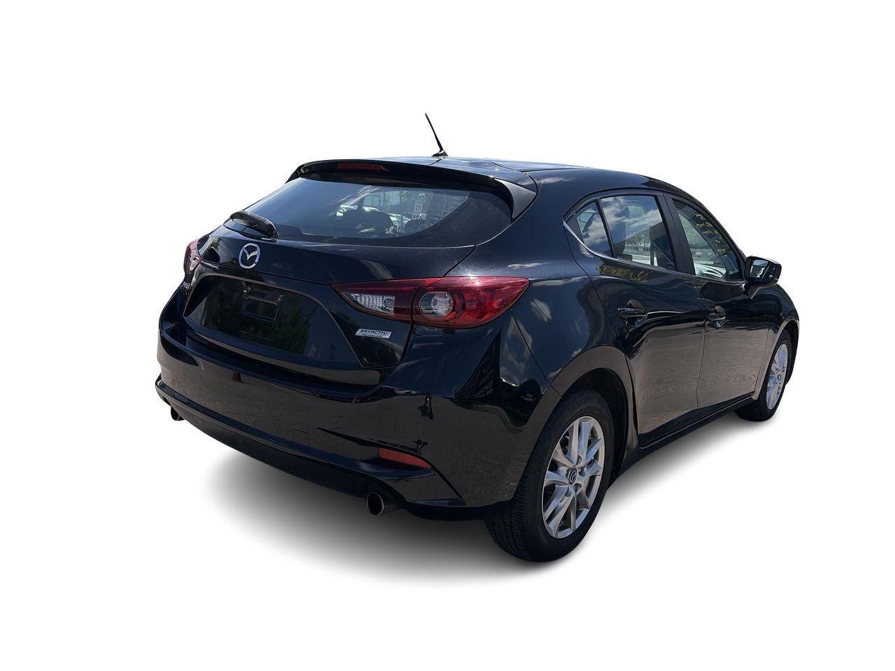 2018 Mazda MAZDA3 Sport GS CLEAN CARFAX | BLIND SPOT MONITOR | HEATED STEE Photo