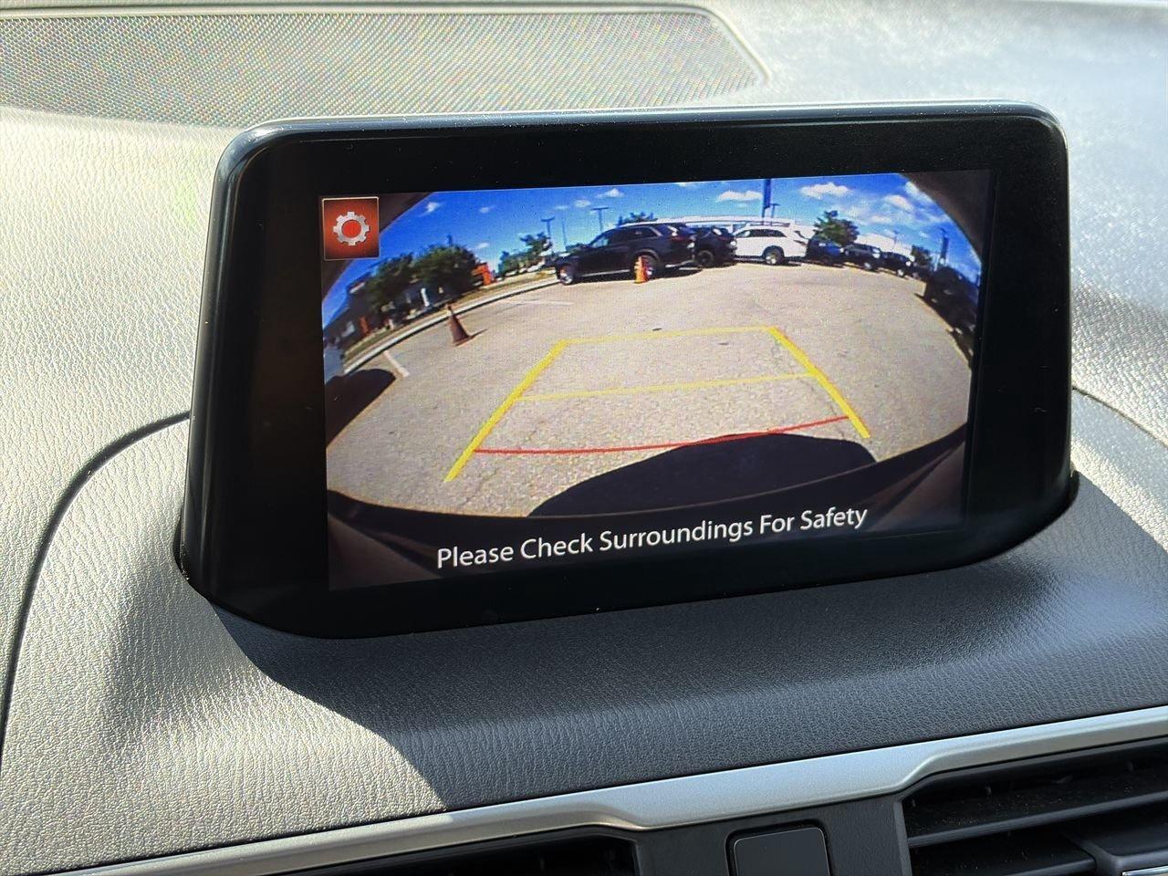 2018 Mazda MAZDA3 Sport GS CLEAN CARFAX | BLIND SPOT MONITOR | HEATED STEE Photo