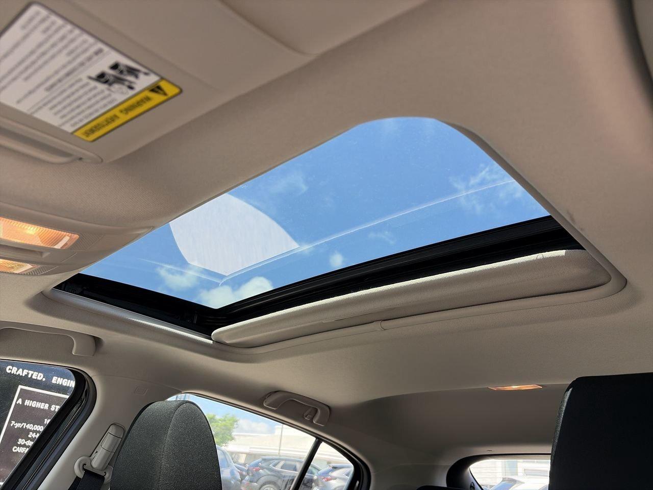 2018 Mazda MAZDA3 Sport GS CLEAN CARFAX | BLIND SPOT MONITOR | HEATED STEE Photo