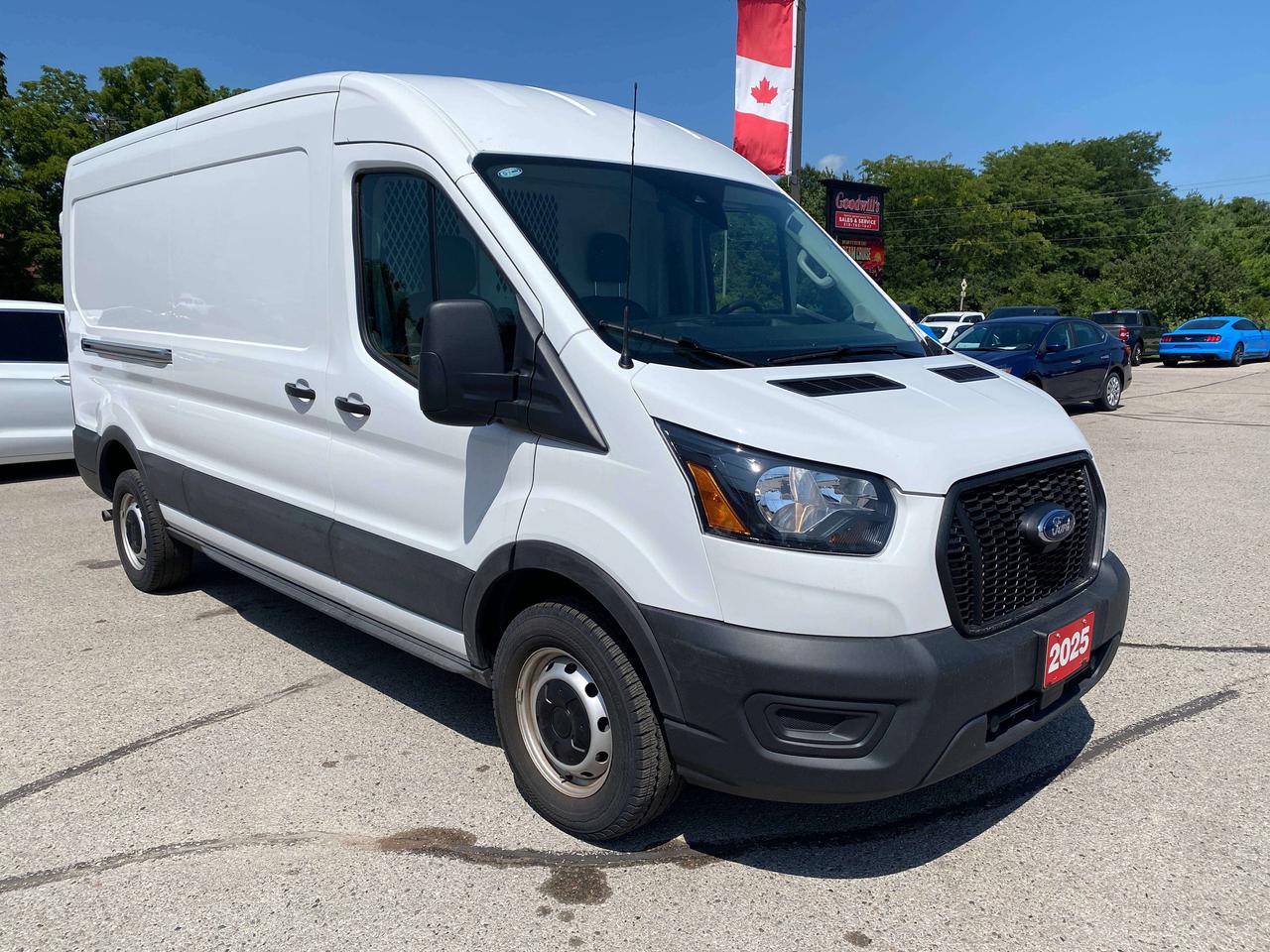 2025 Ford Transit Cargo Van T-250 148" MEDIUM ROOF, BACK UP CAM, CLEAN CARFAX! Photo