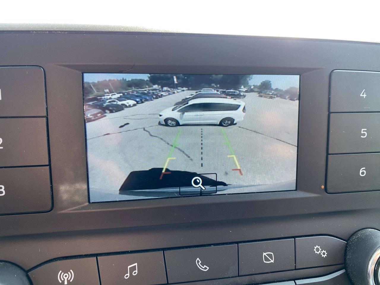 2025 Ford Transit Cargo Van T-250 148" MEDIUM ROOF, BACK UP CAM, CLEAN CARFAX! - Photo #17