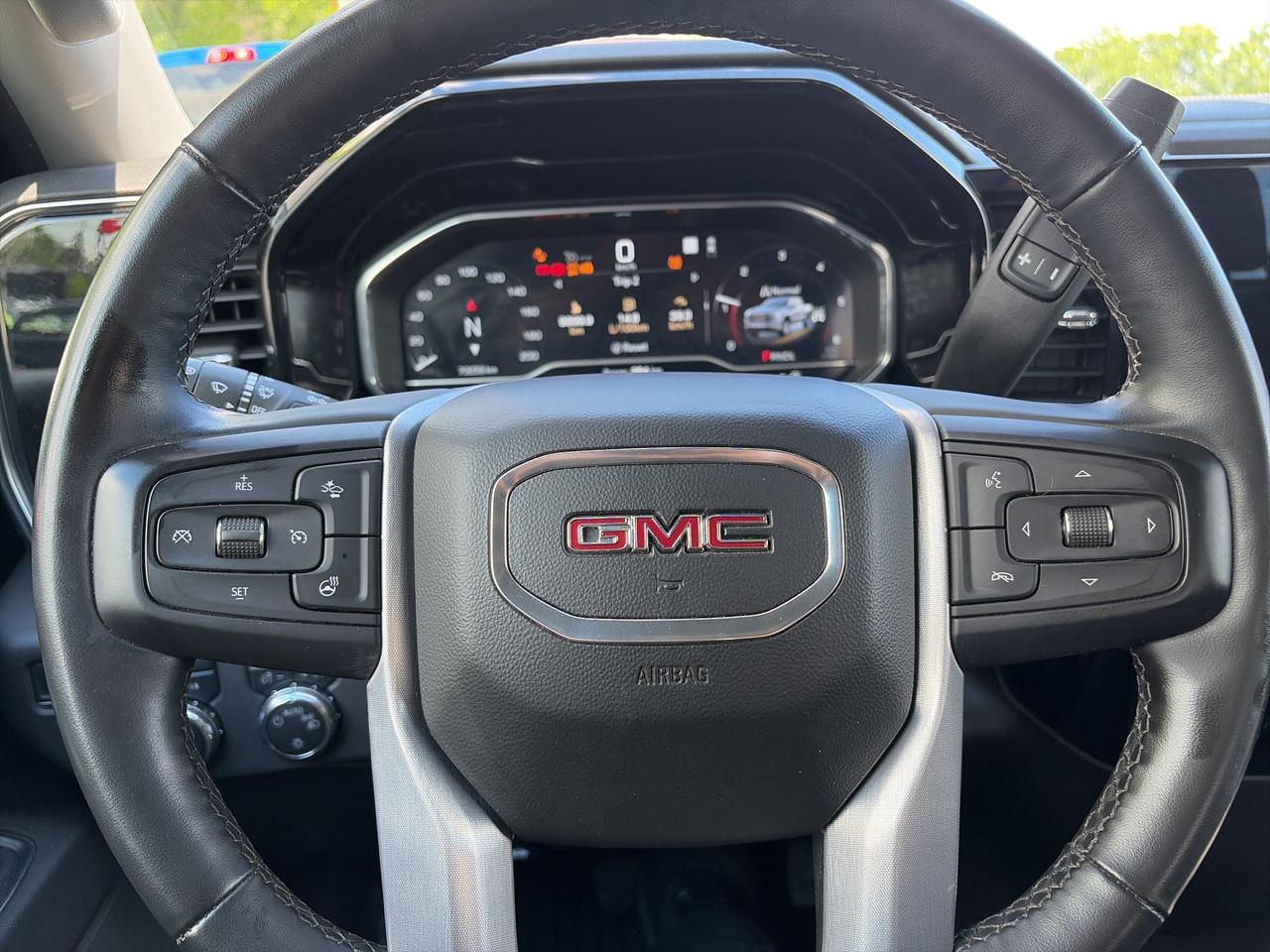 2023 GMC Sierra 1500 SLE, CLEAN CARFAX, 5.5 FT BOX, FACTORY WARRANTY! Photo