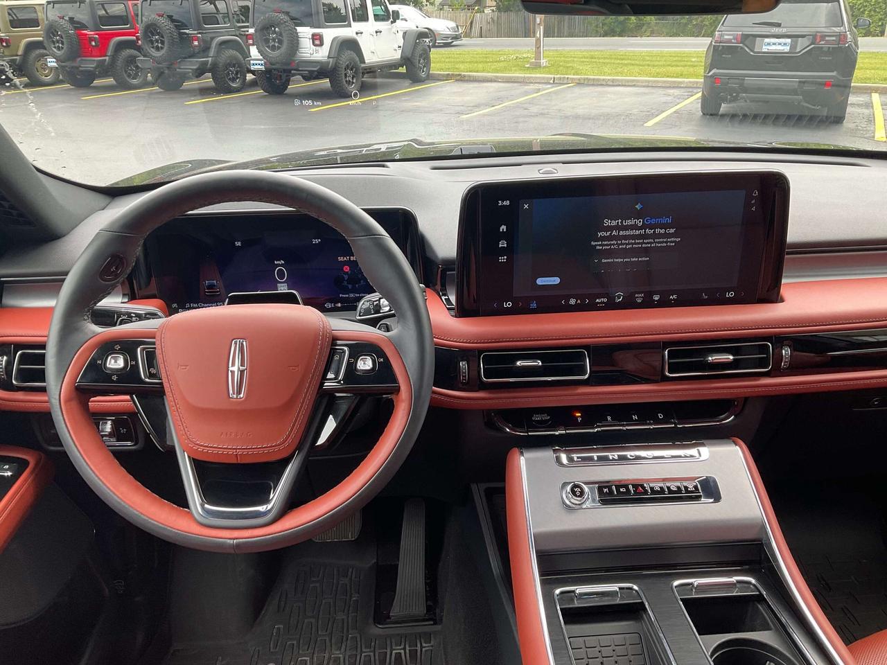 2025 Lincoln Aviator  Photo