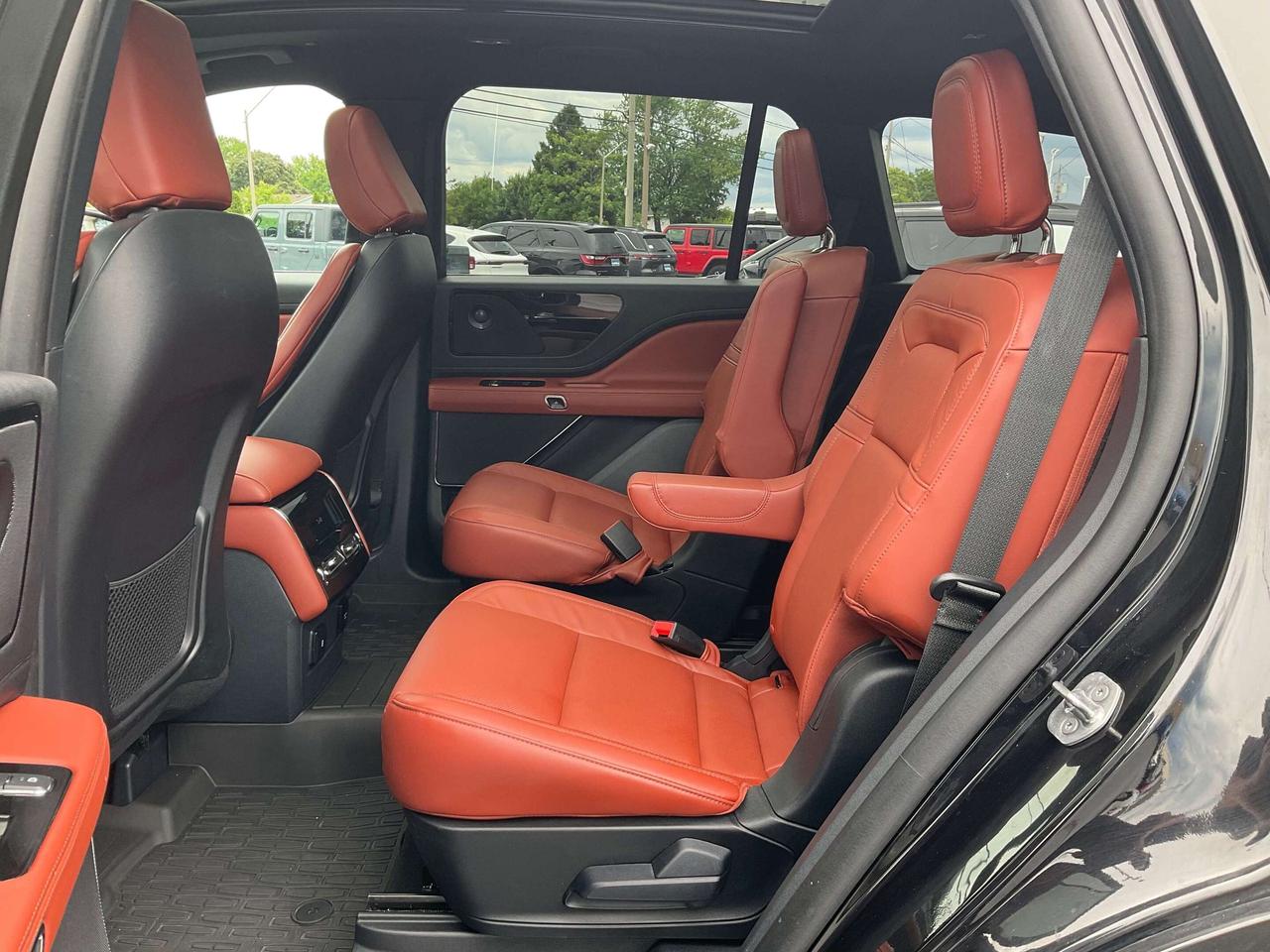 2025 Lincoln Aviator  Photo