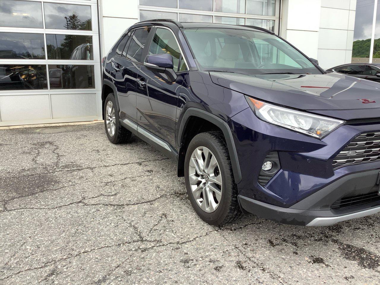 2021 Toyota RAV4 LIMITED  Photo