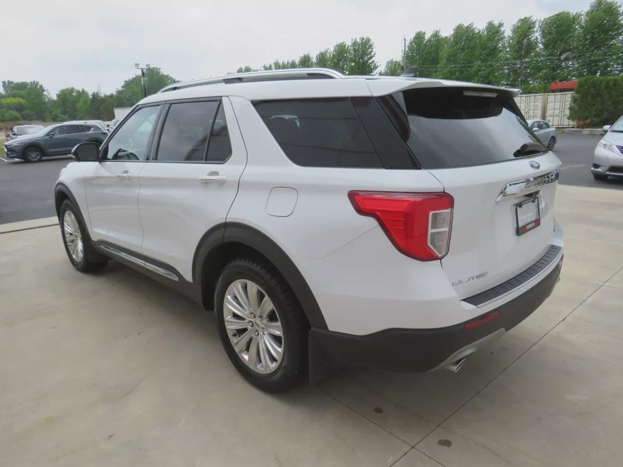 2021 Ford Explorer LIMITED Photo