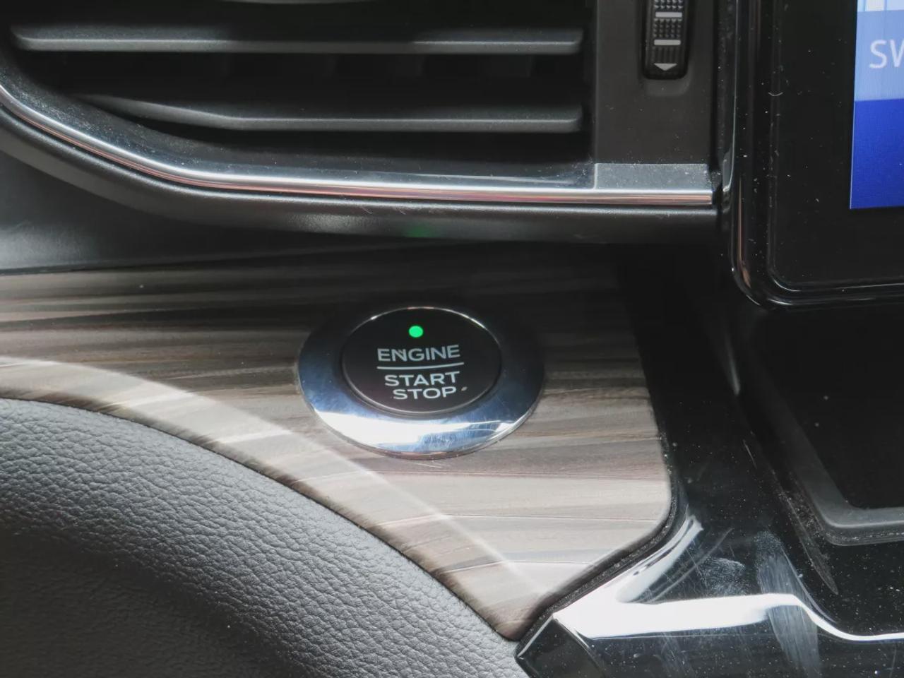 2021 Ford Explorer LIMITED Photo