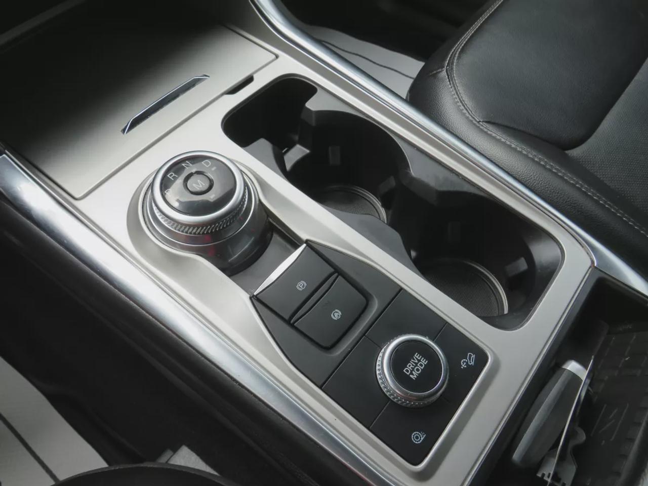 2021 Ford Explorer LIMITED Photo