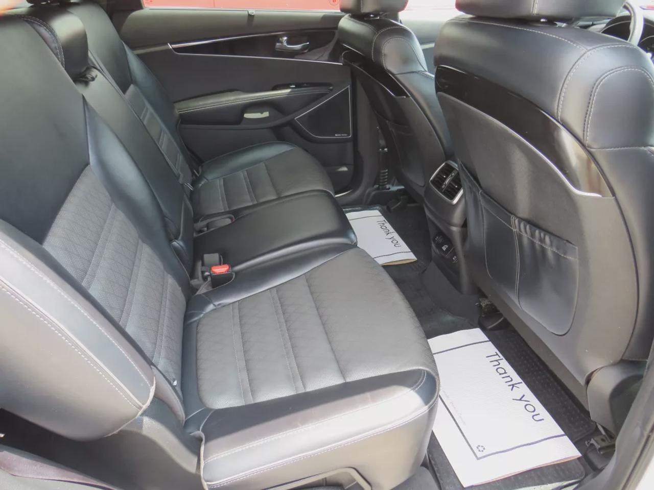 2019 Kia Sorento SX Photo