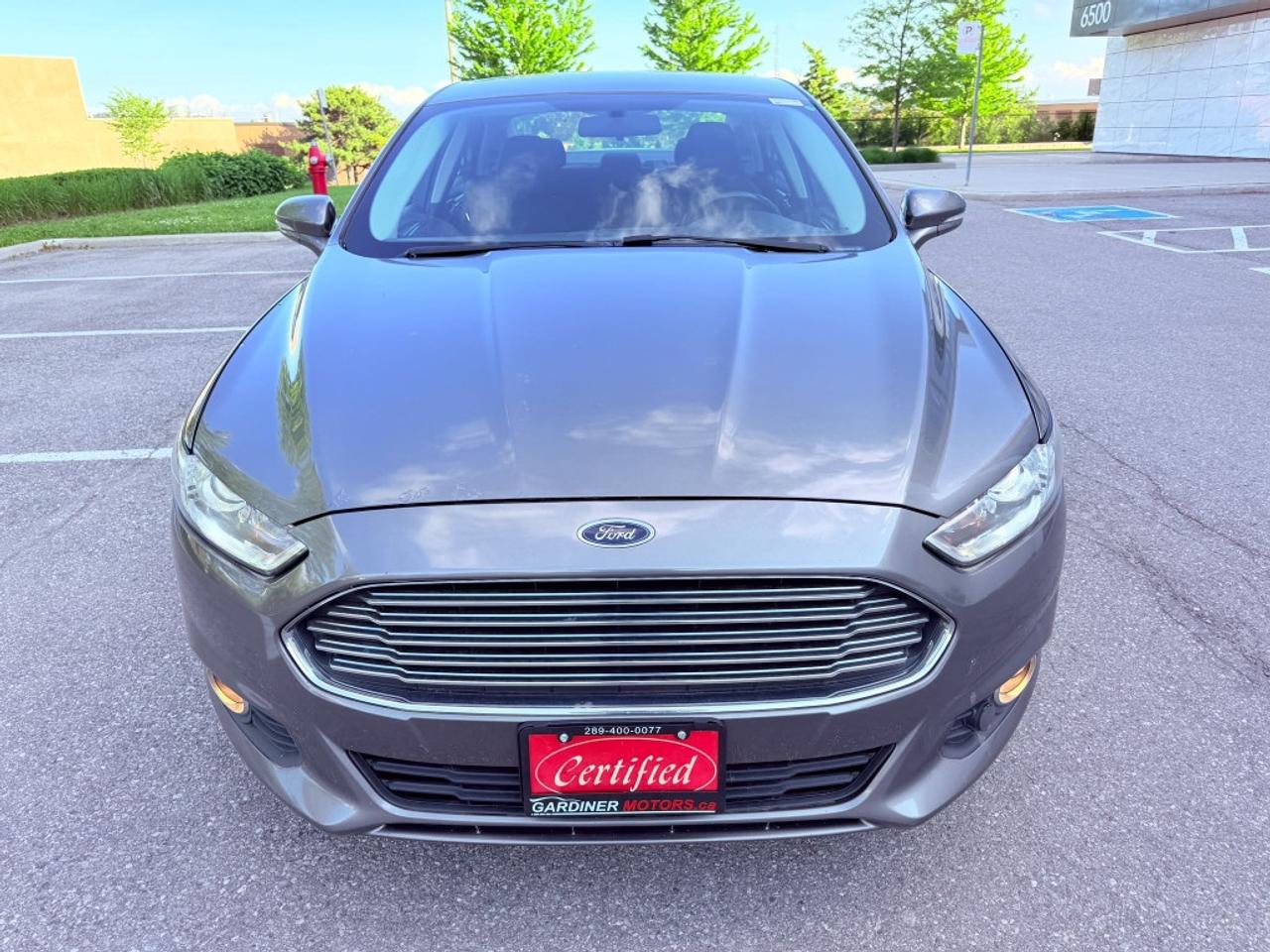 2013 Ford Fusion SE 4dr Front-wheel Drive Sedan Photo