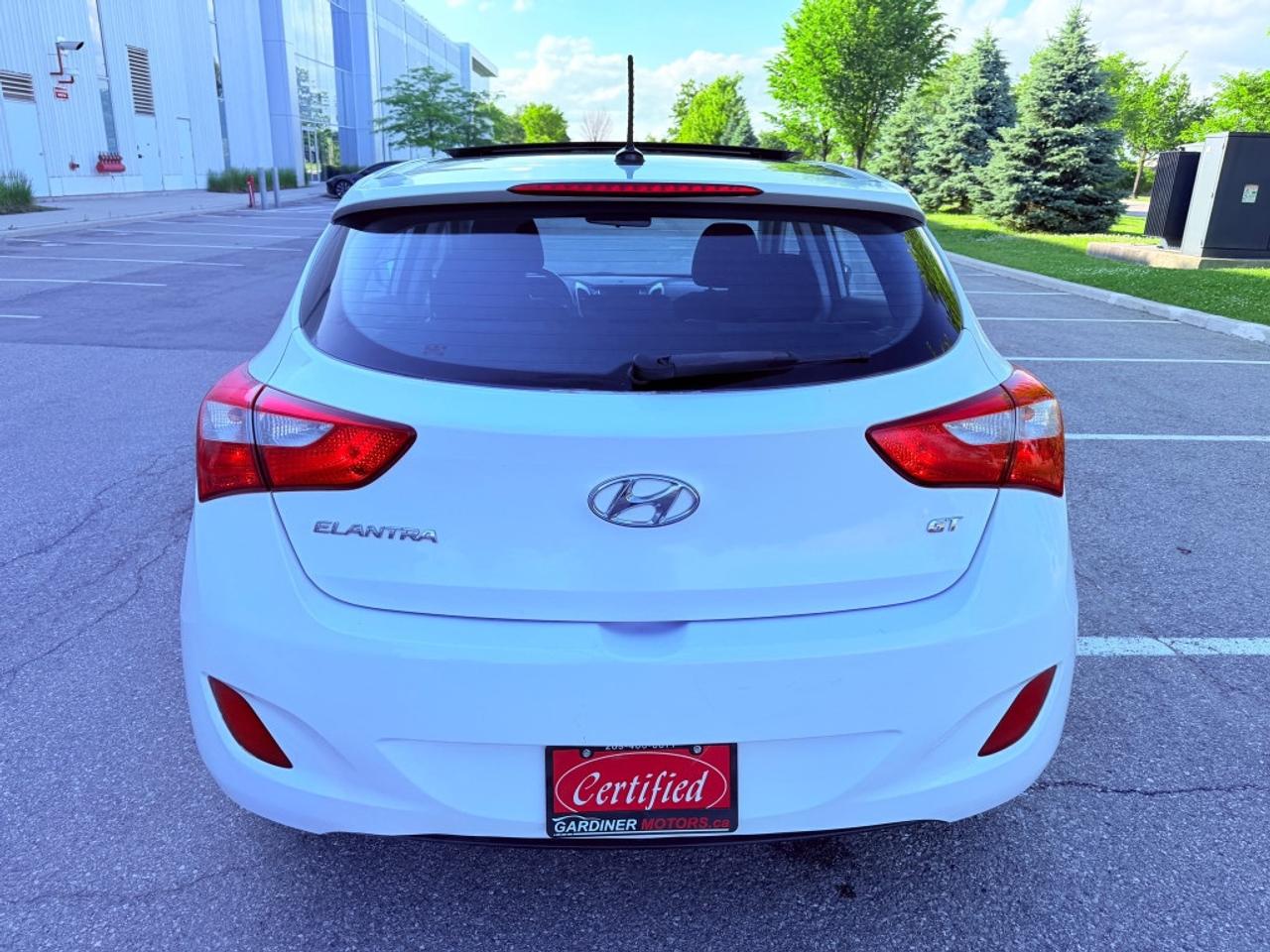 2013 Hyundai Elantra GT 5dr Hatchback  GLS *Ltd Avail* Photo
