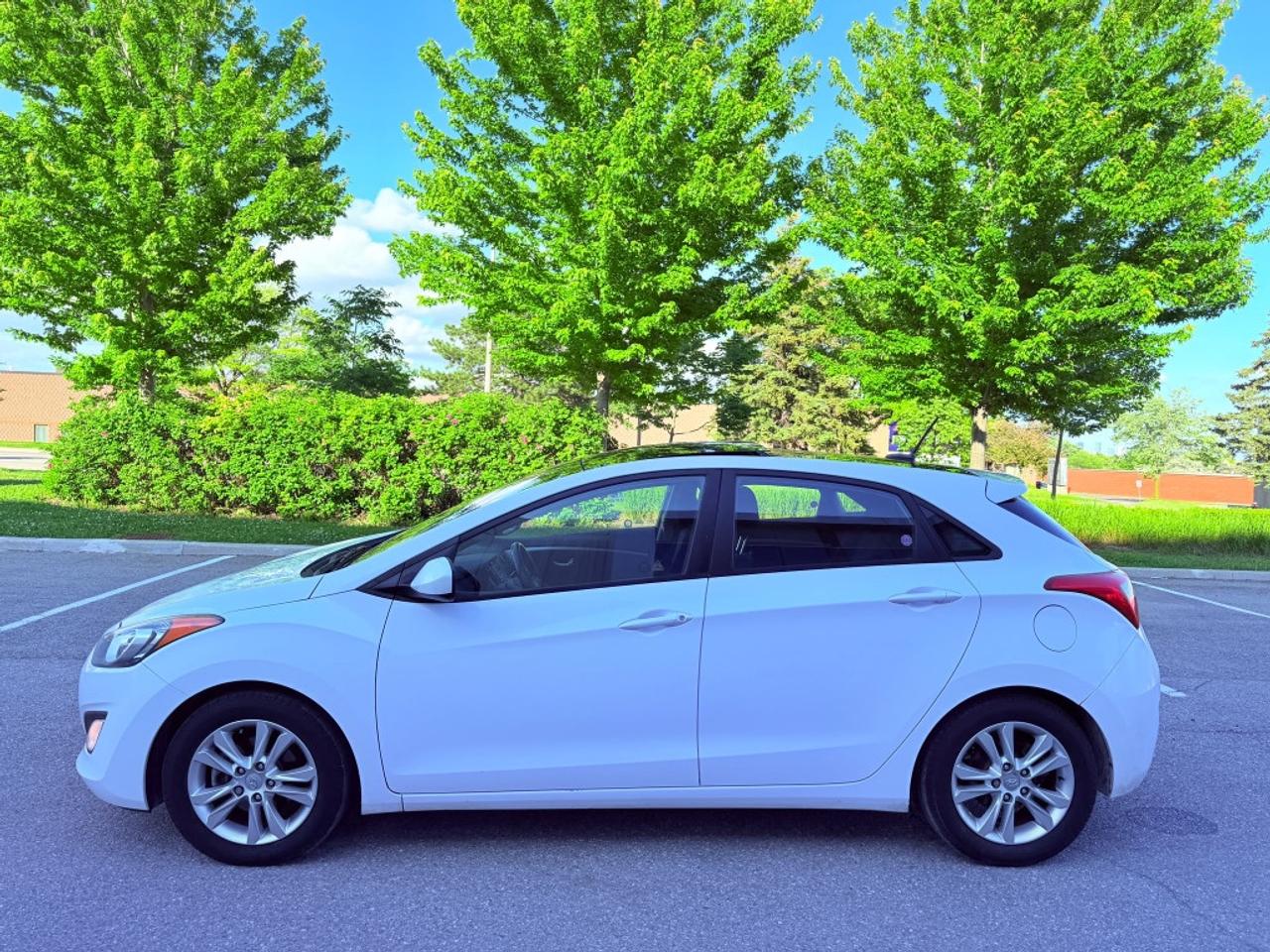 2013 Hyundai Elantra GT 5dr Hatchback  GLS *Ltd Avail* Photo