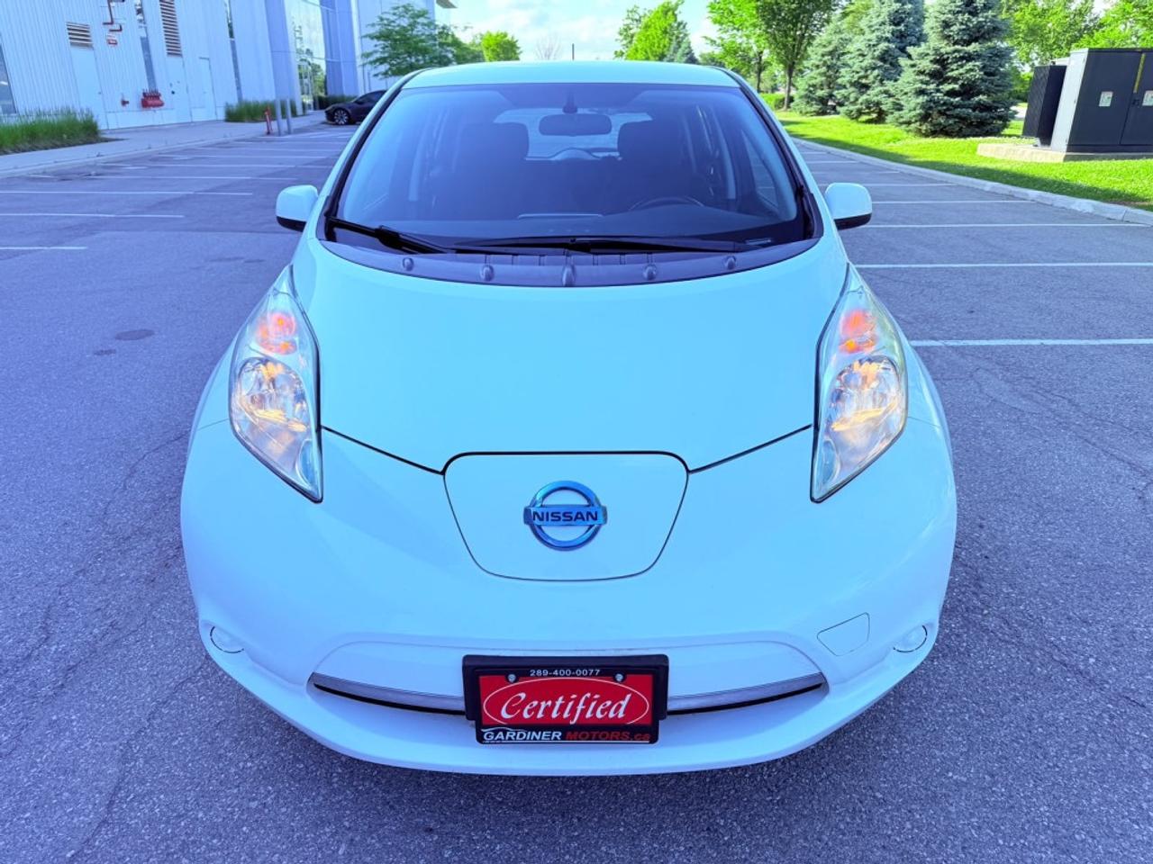 2015 Nissan Leaf S 4dr Hatchback Automatic Photo