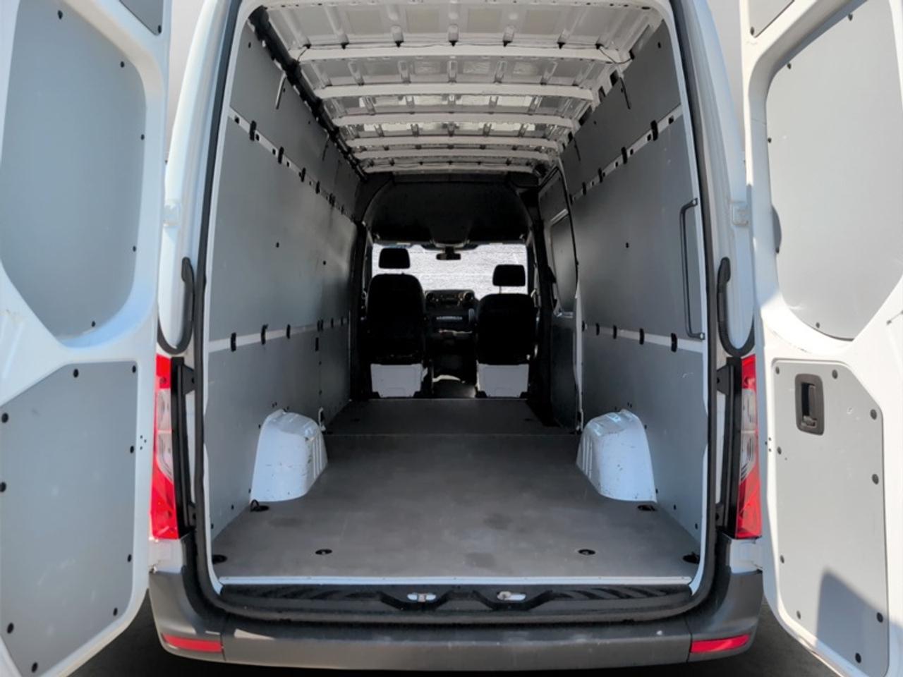2025 Mercedes-Benz Sprinter Cargo Van Cargo HR 170 WB  *DIESEL* Photo