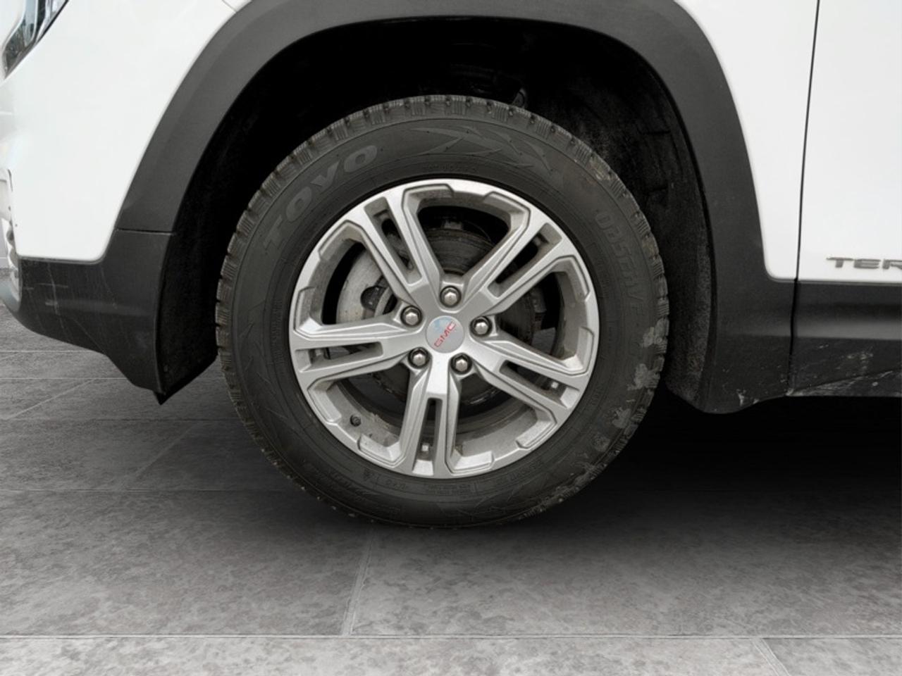 2023 GMC Terrain SLE Photo