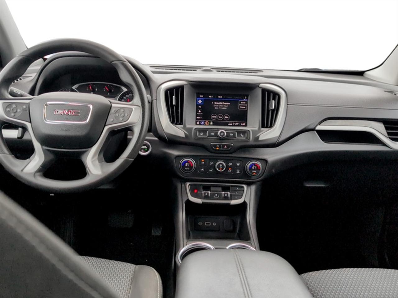 2023 GMC Terrain SLE Photo