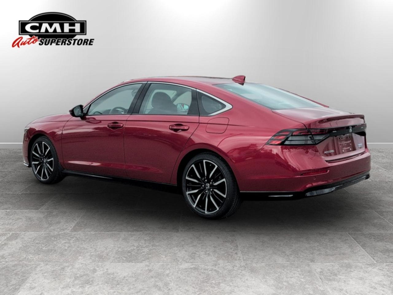 2023 Honda Accord Hybrid Touring  **LOW KMS - HYBRID** Photo