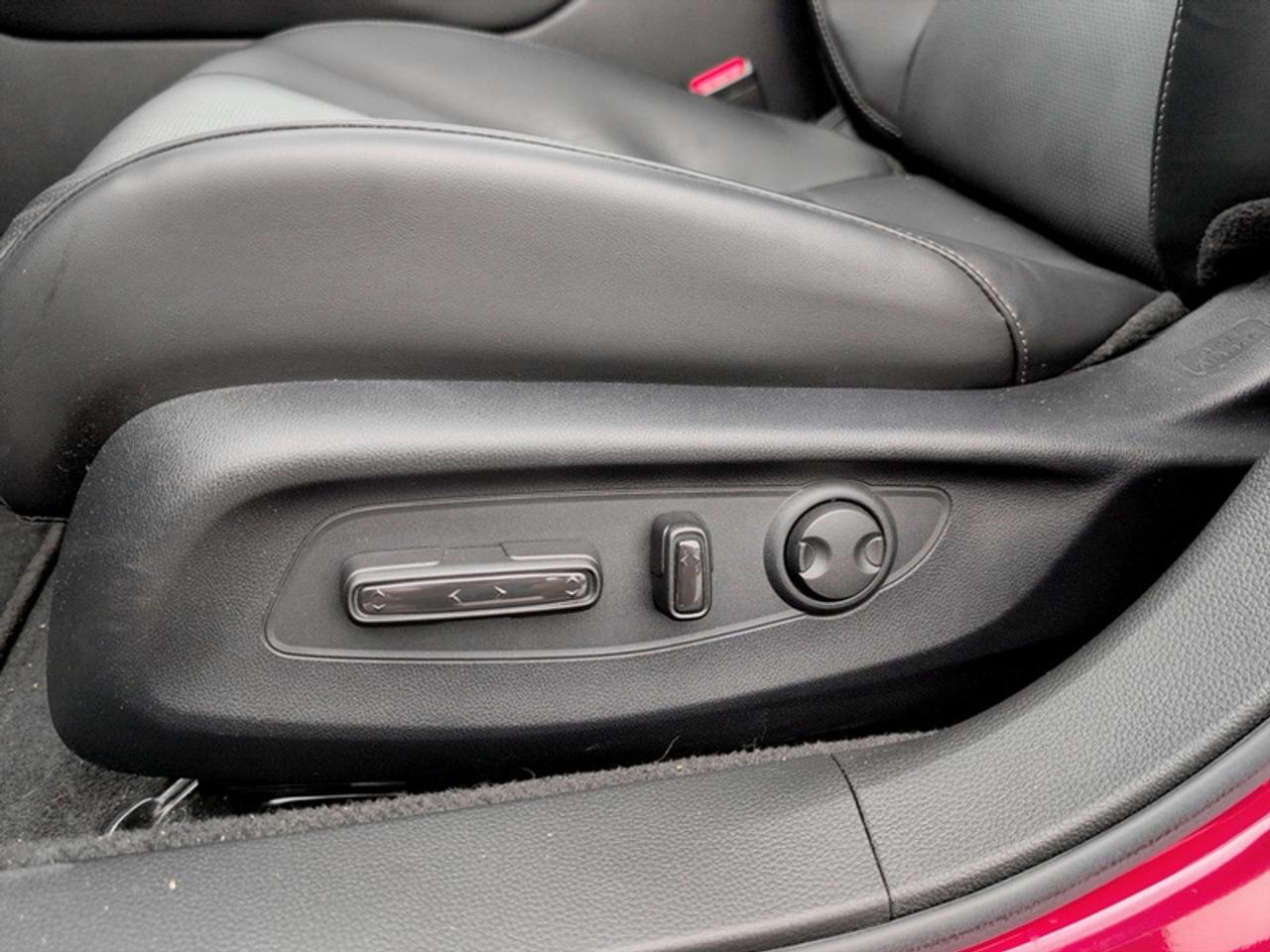 2023 Honda Accord Hybrid Touring  **LOW KMS - HYBRID** Photo