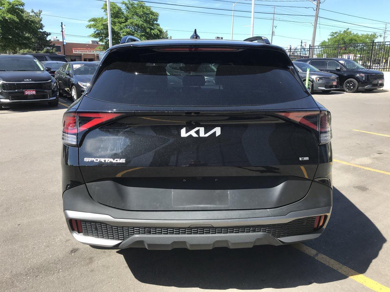2024 Kia Sportage X-Line AWD Pkg.   No Accidents   Clean Carfax Photo3