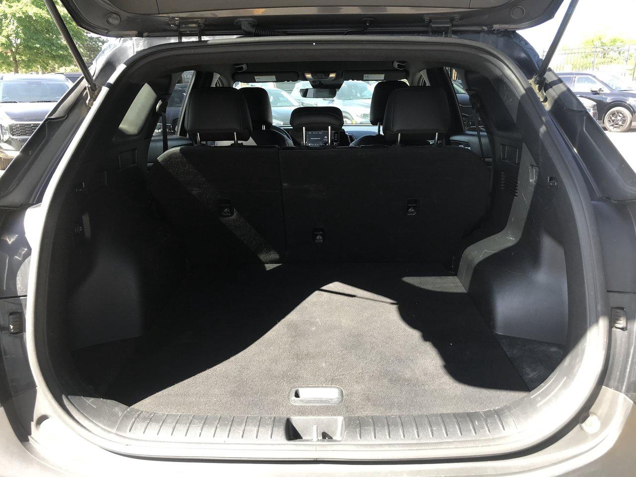 2024 Kia Sportage X-Line AWD Pkg.   No Accidents   Clean Carfax Photo