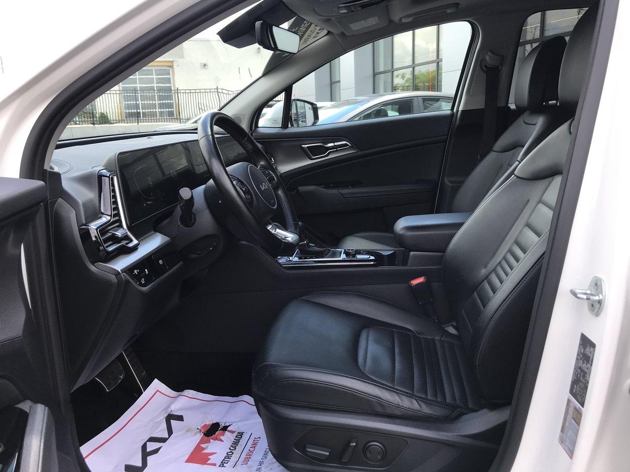 2023 Kia Sportage EX Pkg.   One Owner Photo