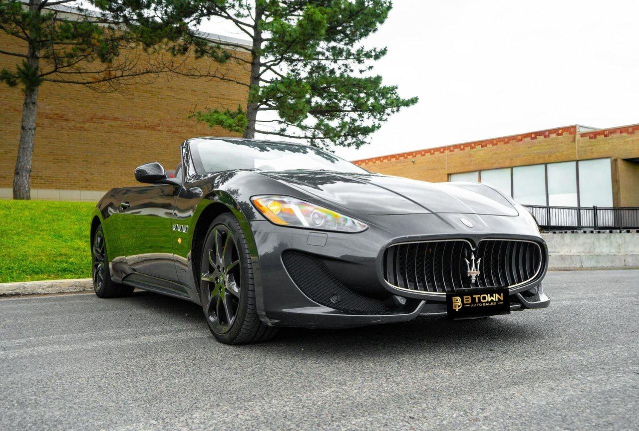 2015 Maserati GranTurismo Convertible Photo2
