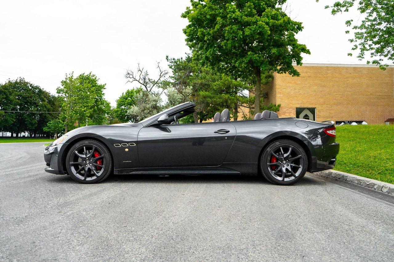 2015 Maserati GranTurismo Convertible Photo