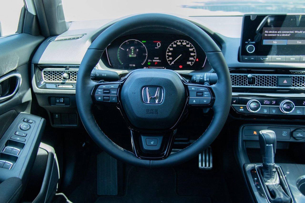 2025 Honda Civic Hybrid SPORT Photo
