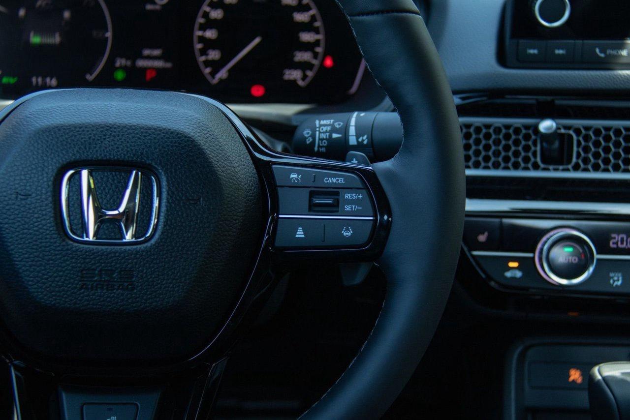 2025 Honda Civic Hybrid SPORT Photo