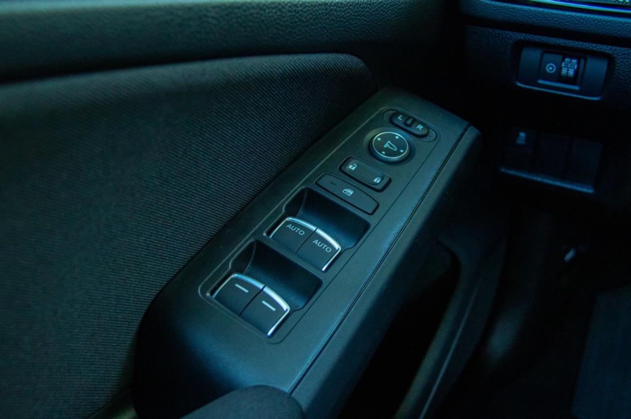 2025 Honda Civic Hybrid SPORT Photo