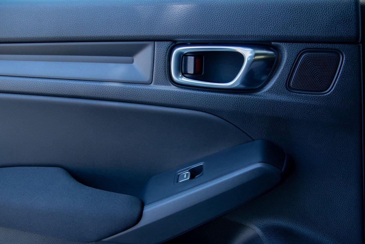 2025 Honda Civic Hybrid SPORT Photo