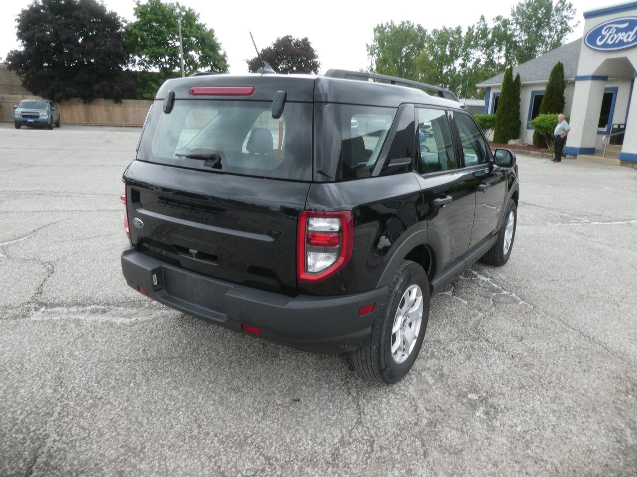 2021 Ford Bronco Sport Base | Backup Cam | Cruise Control | Photo