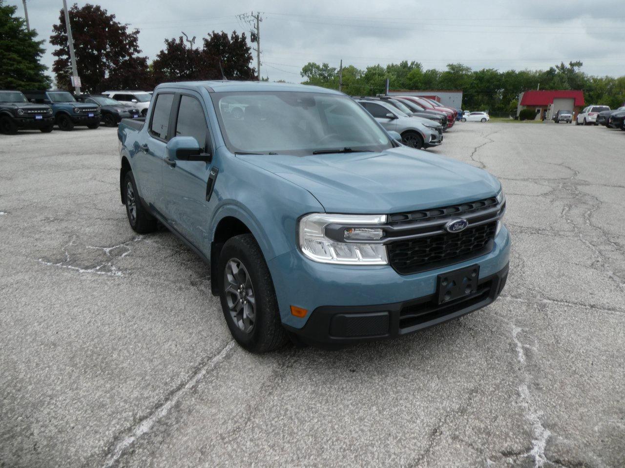 2023 Ford Maverick XLT | Heated Seats | Heated Steering | Backup Cam | Photo