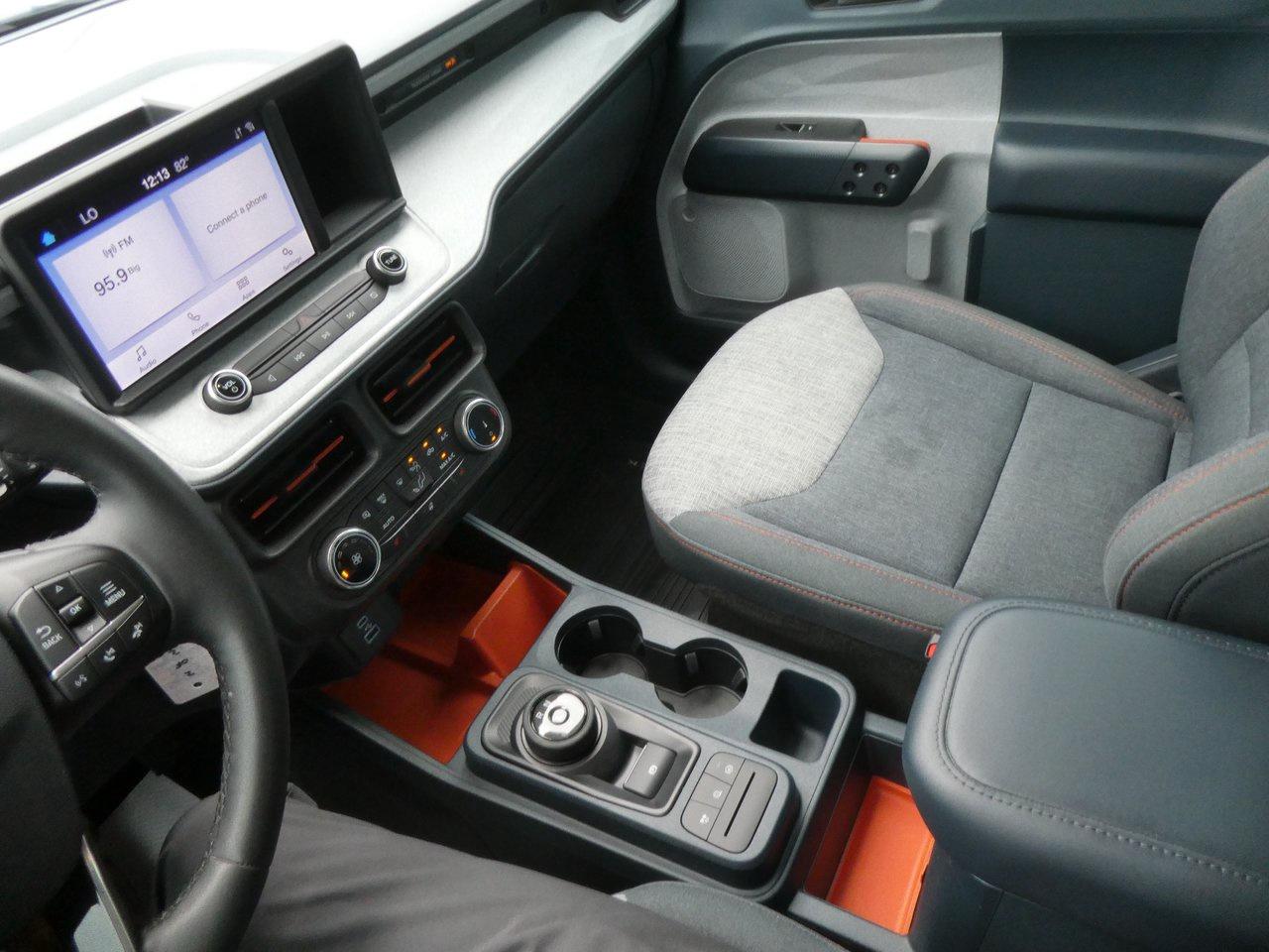 2023 Ford Maverick XLT | Heated Seats | Heated Steering | Backup Cam | Photo