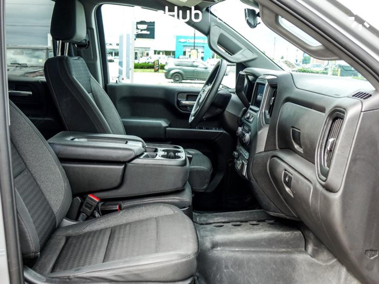 2024 Chevrolet Silverado 1500 Custom Trail Boss 4WD Crew Cab 147" Photo